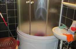 De vanzare 4 camere, decomandat, 94 mp util, etaj intermediar, zona Iulius Mall!