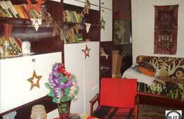 Vanzare 3 camere decomandate, 65 mp, zona Golden Tulip. Loc de parcare si boxa!