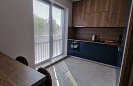 Apartament de lux de 3 camere, 82 mp, garaj, terasa, zona Record Park