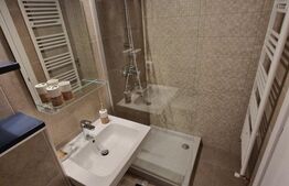 Apartament de lux de 3 camere, 82 mp, garaj, terasa, zona Record Park