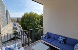 Apartament de lux de 3 camere, 82 mp, garaj, terasa, zona Record Park