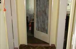 De vanzare 2 camere, 49,6 mp, decomandat, zona strazii Donath!