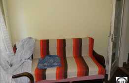 De vanzare 2 camere, 49,6 mp, decomandat, zona strazii Donath!