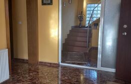 Casa individuala, 5 camere, 480mp, teren 660 mp, Sanpetru