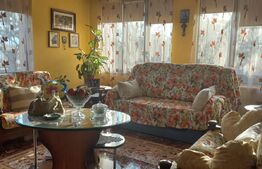 Casa individuala, 5 camere, 480mp, teren 660 mp, Sanpetru