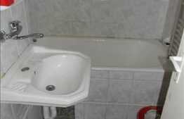 De vanzare 2 camere, decomandat, 42 mp utili, boxa la subsol, zona Sirena!