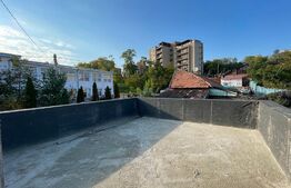 Imobil pentru birouri sau clinica, 300 mp, terasa, 10 parcari, Dambul Rotund