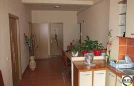 Apartament 3 camere, 61 mp, etaj intermediar, zona strazii Porii!