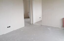 Apartament 3 camere semifinisate, terasa, parcare, zona Tera