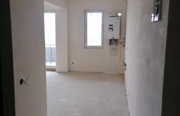 Apartament 3 camere semifinisate, terasa, parcare, zona Tera