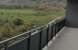 Apartament 3 camere semifinisate, terasa, parcare, zona Tera