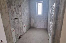 Apartament 3 camere, 70.30 mp, semifinisat, zona Regal, Baciu