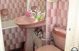 De vanzare 2 camere, 54 mp utili, parcare inclusa in pret, zona Piata Hermes!