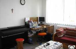 De vanzare 2 camere, 54 mp utili, parcare inclusa in pret, zona Piata Hermes!