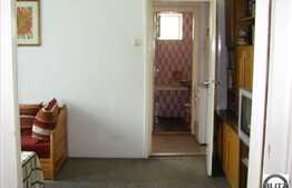 De vanzare 2 camere, 54 mp utili, parcare inclusa in pret, zona Piata Hermes!