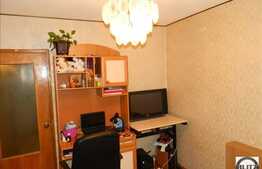 Vanzare 3 camere decomandat zona Kaufland, 64 mp utili