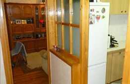 Vanzare 3 camere decomandat zona Kaufland, 64 mp utili