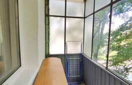 Garsoniera 28 mp, balcon, etaj intermediar, zona UMF