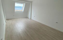 Apartament de 2 camere, 47mp, decomandat, parcare, zona Vivo