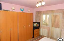 Apartament 3 camere, 73 mp, decomandat, zona Piata Marasti