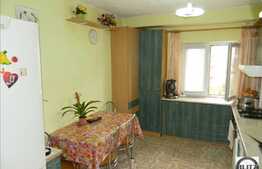 Apartament 3 camere, 73 mp, decomandat, zona Piata Marasti