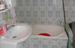 Apartament 2 camere, 48 mp utili, decomandat, loc parcare, boxa, zona Primaverii