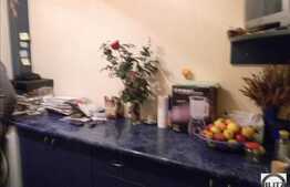 Vanzare apartament 2 camere, 50 mp , cu boxa la subsol, zona strazii Trascaului