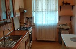 Apartament 2 camere, decomandat, balcon, parcare, zona Florilor