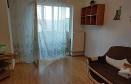 Apartament 2 camere, decomandat, balcon, parcare, zona Florilor