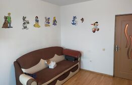 Apartament 2 camere, decomandat, balcon, parcare, zona Florilor