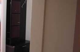 De vanzare 3 camere, decomandat, 78 mp, zona strazii Bucuresti! Mobilat modern!