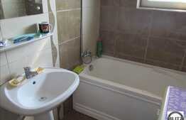 Vanzare 3 camere, 71,04 mp si 96,53 mp pod mansardabil si garaj! Zona linistita