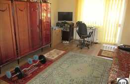 Vanzare 3 camere, 71,04 mp si 96,53 mp pod mansardabil si garaj! Zona linistita