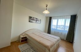 Apartament de 3 camere, decomandat, 85 mp, parcare, zona Mc Donalds