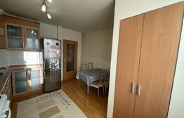 Apartament de 3 camere, decomandat, 85 mp, parcare, zona Mc Donalds