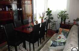 De vanzare apartament 3 camere, 58 mp utili, semidecomandat, zona Big