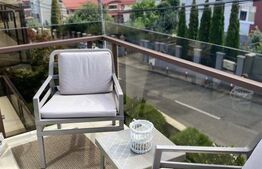 Apartament de 4 camere, 110 mp, lux, 2 parcari, zona strazii Campului