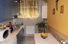 Vanzare 2 camere, decomandat, 52 mp, etaj intermediar, zona linistita!