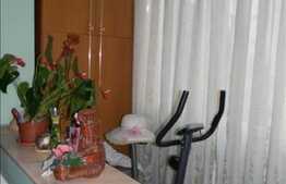 Vanzare 2 camere, decomandat, 52 mp, etaj intermediar, zona linistita!