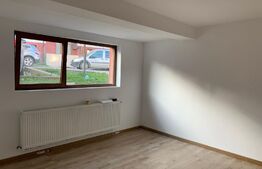 Garsoniera spatioasa, 46 mp, Buna Ziua