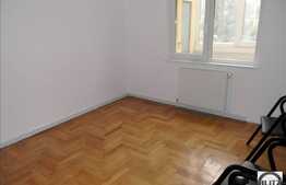 De vanzare 3 camere, decomandate, 79 mp utili, zona strazii Calea Manastur!