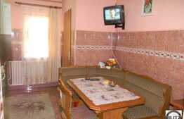 Zona Golden Tulip, apartament de vanzare, 3 camere decomandate, 61.33 mp