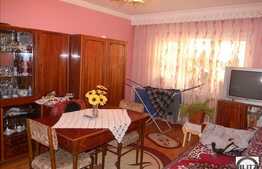 Zona Golden Tulip, apartament de vanzare, 3 camere decomandate, 61.33 mp