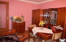 Zona Golden Tulip, apartament de vanzare, 3 camere decomandate, 61.33 mp