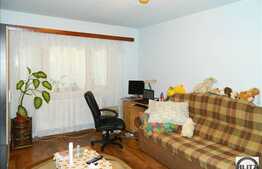 Vanzare apartament cu 1 camera, 38 mp, decomandat, zona Kaufland