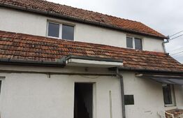 Casa individuala 180 mp, 300 mp teren,Centru ( zona Platinia)