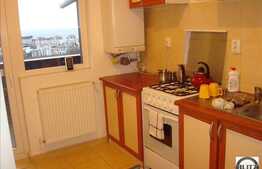 1 camera de vanzare, decomandat, 46 mp utili, zona Calea Turzii, loc de parcare