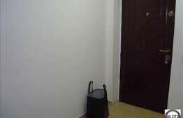 1 camera de vanzare, decomandat, 46 mp utili, zona Calea Turzii, loc de parcare