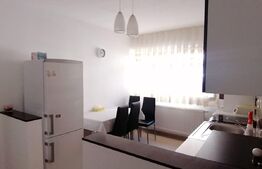 Apartament 2 camere, decomandat, zona Vivo