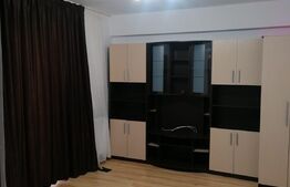 Apartament 2 camere, decomandat, zona Vivo